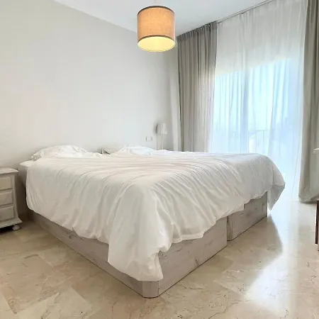 Beautiful Townhouse Close To Apartmán Estepona