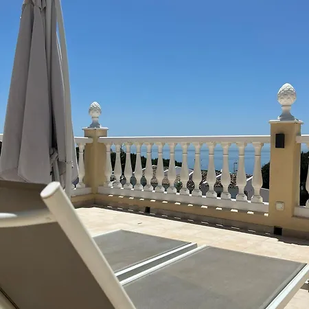 Beautiful Townhouse Close To Estepona